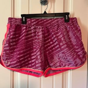 Women’s UA running shorts